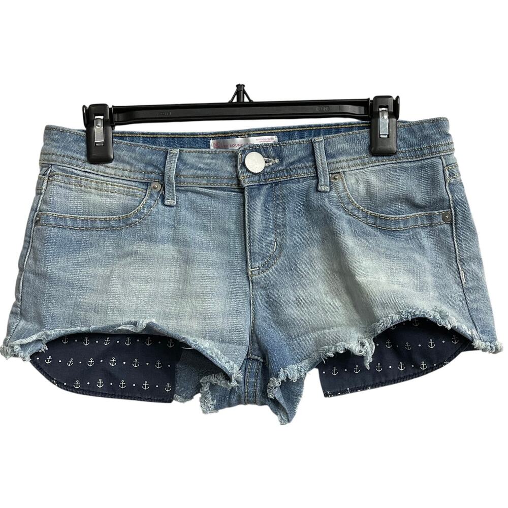 No Boundaries Shorts Junior 7 Blue Light Wash Denim Cut Offs Mid Rise 2' Inseam